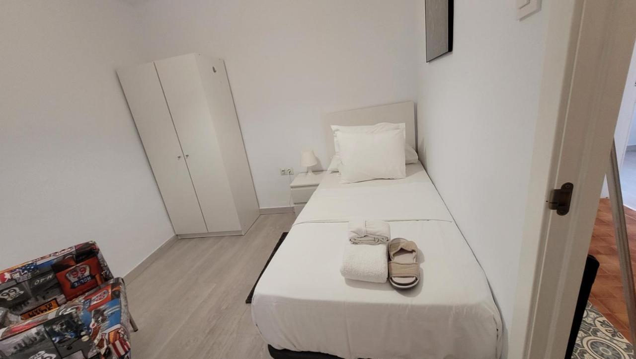 Apartaments B O D Collblanc L'Hospitalet de Llobregat Exteriér fotografie