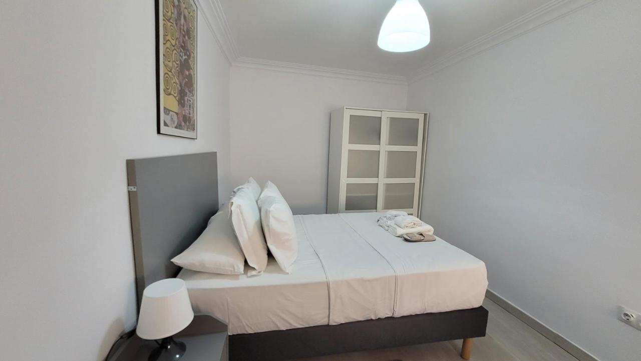 Apartaments B O D Collblanc L'Hospitalet de Llobregat Exteriér fotografie